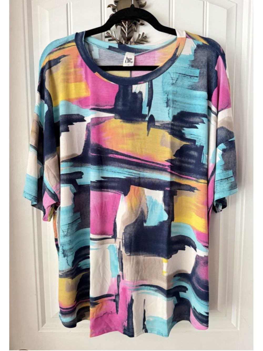 Sew in Love 2X Colorful Abstract Brushstroke Top Short Sleeve Stretch